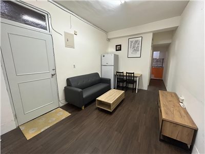 光華商場旁長安東路2段整層2樓